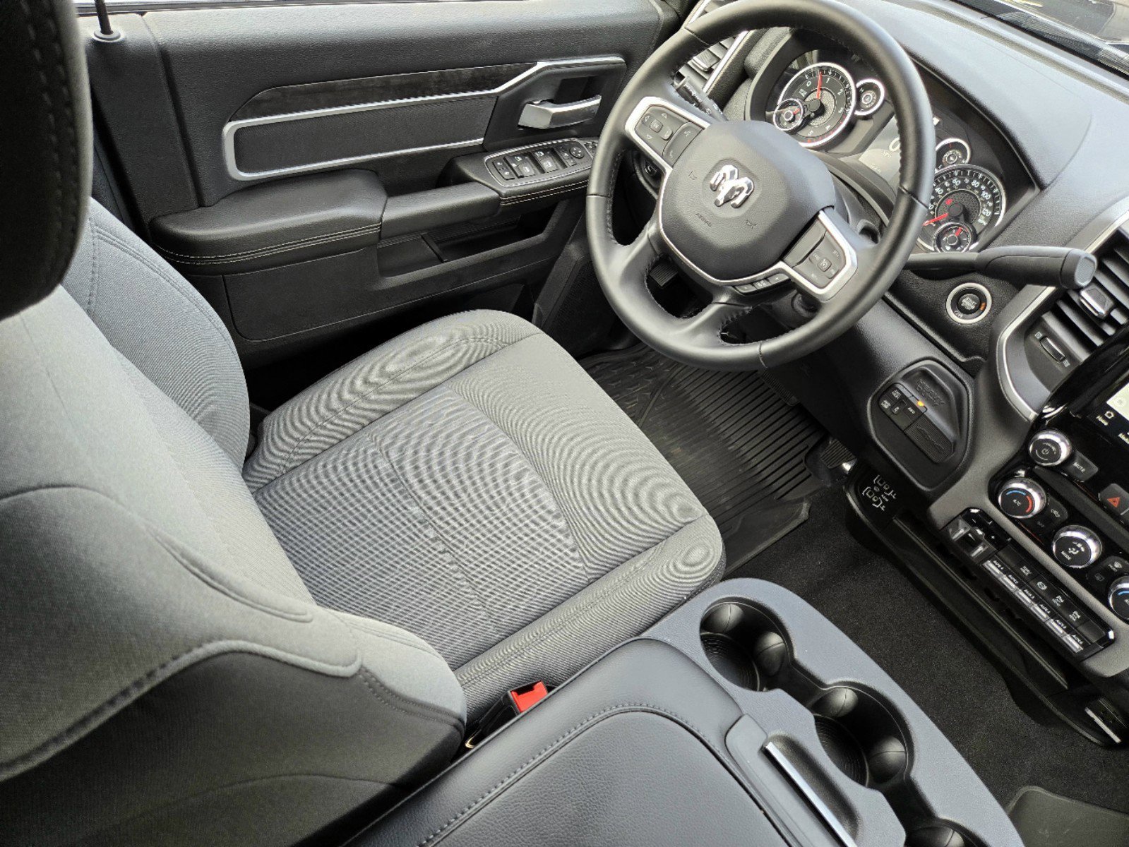2024 Ram 2500 Big Horn photo 20