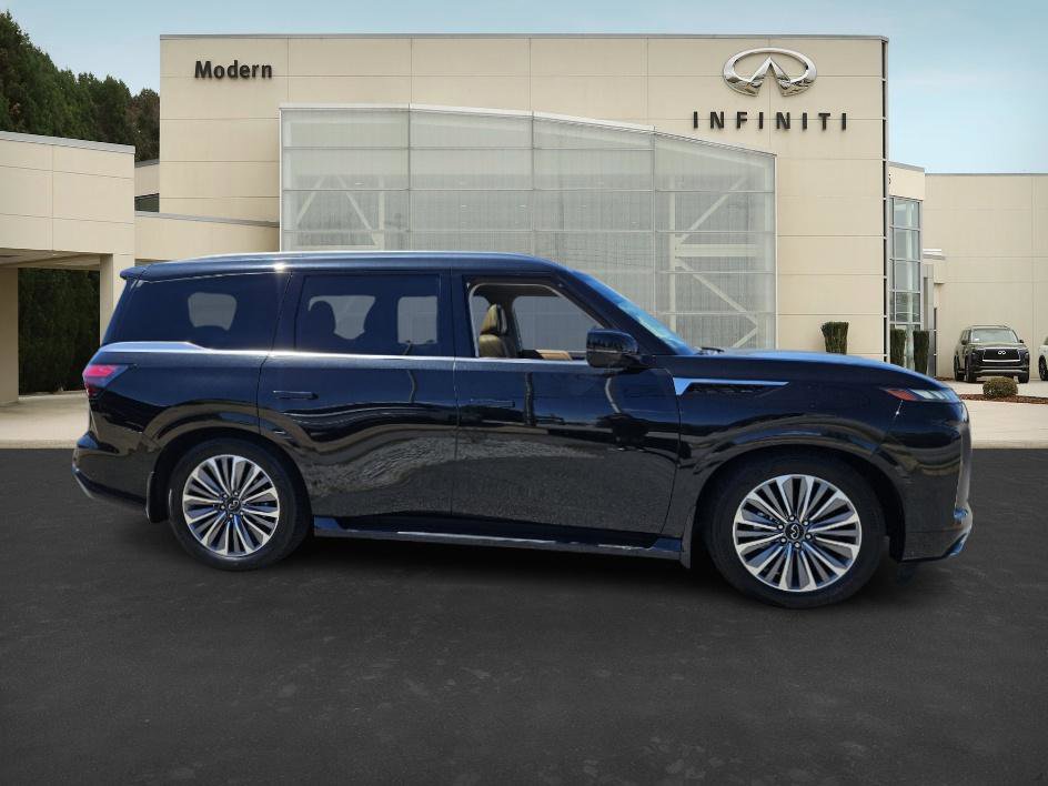 2025 Infiniti QX80 Sensory photo 3