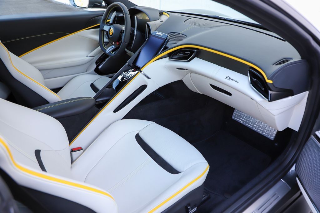 2024 Ferrari Roma photo 21