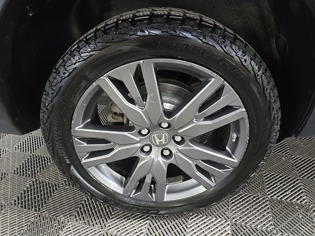 2020 Honda Passport EX-L photo 12