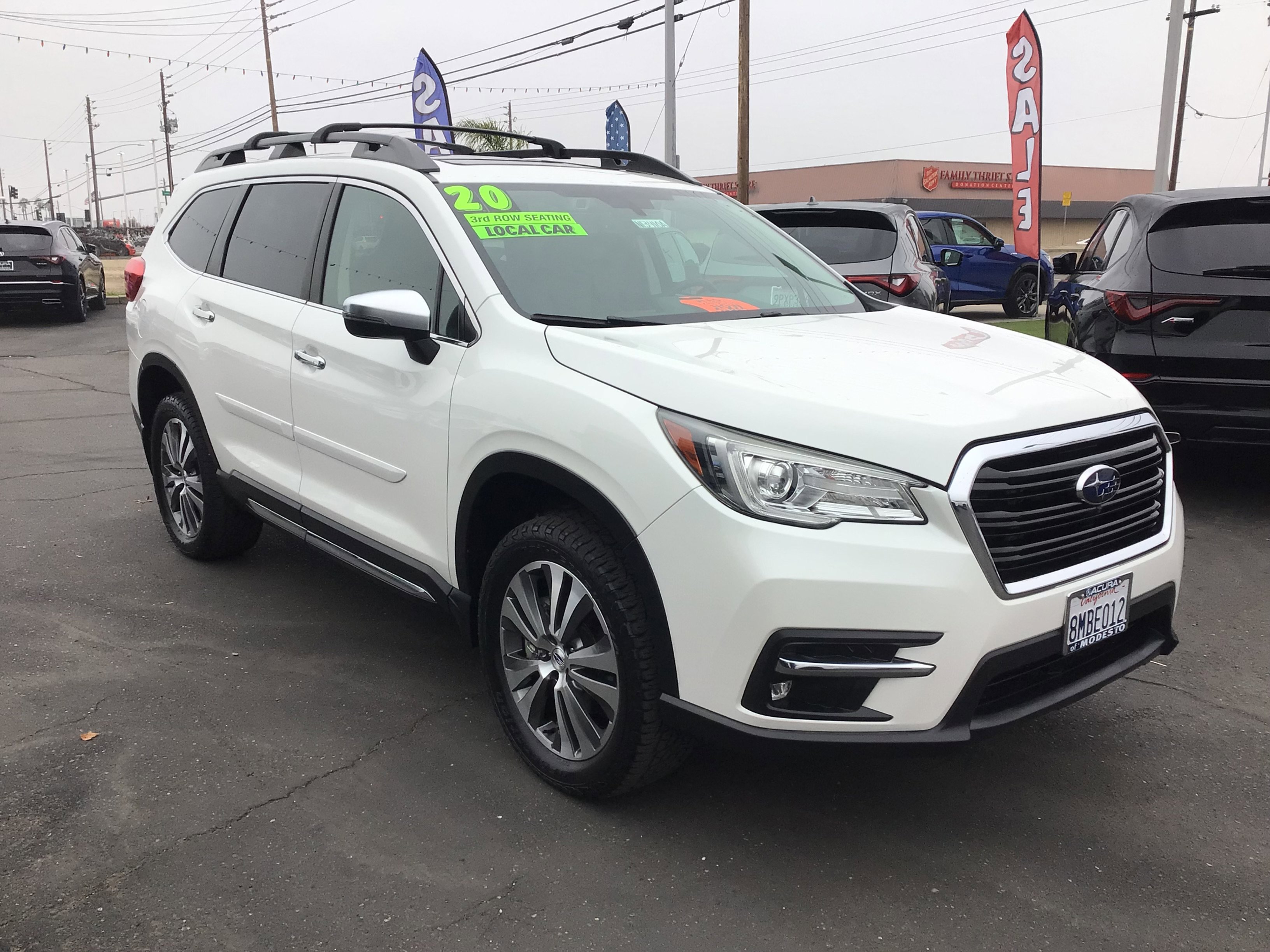 2020 Subaru Ascent Touring photo 3