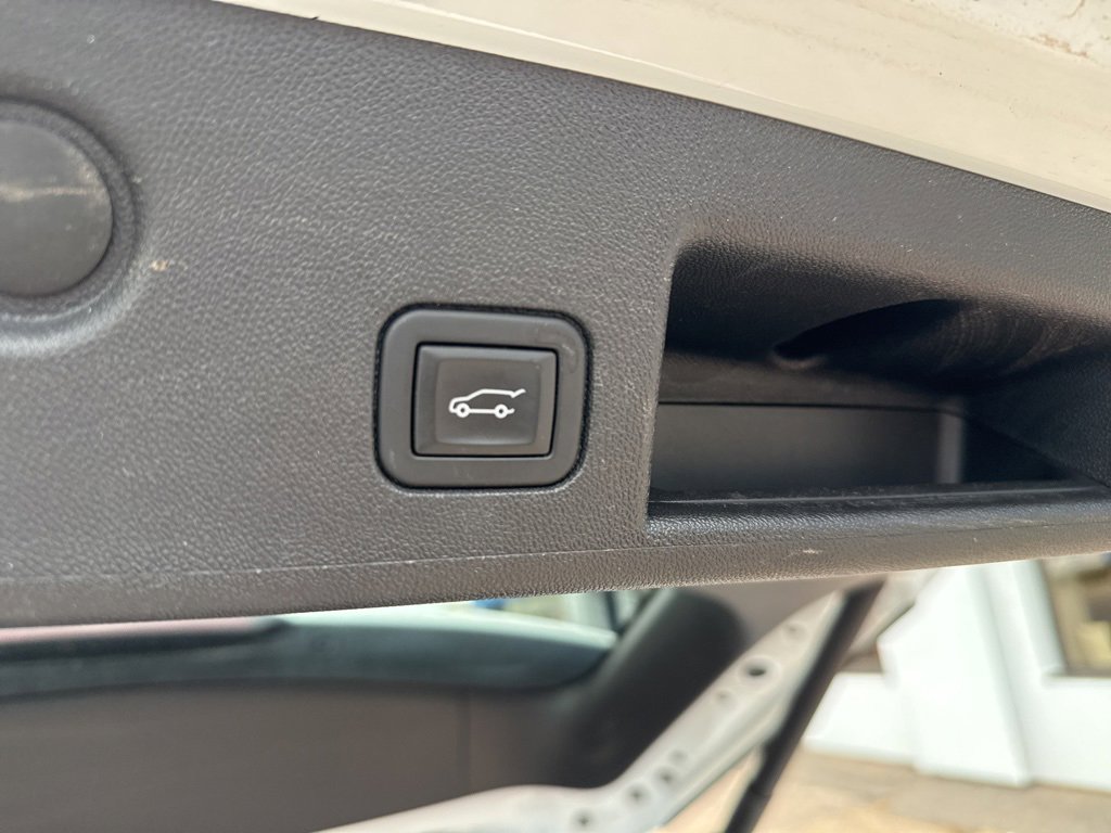 2023 Chevrolet Equinox LT photo 30