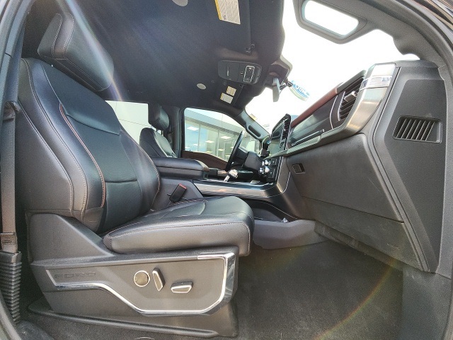 2023 Ford F-150 Lariat photo 27