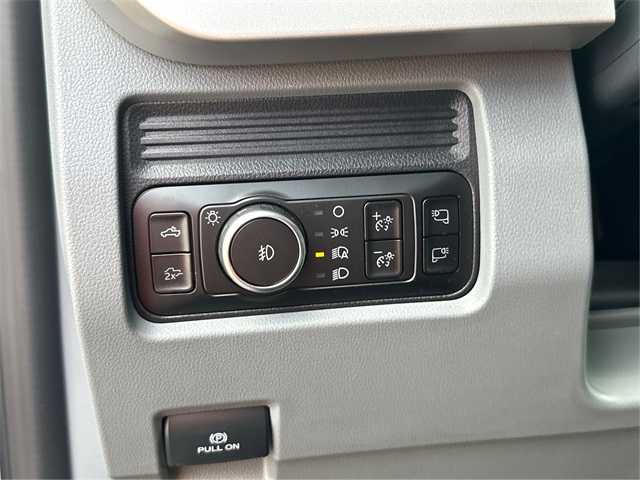 2026 Ford F-250 XLT photo 21