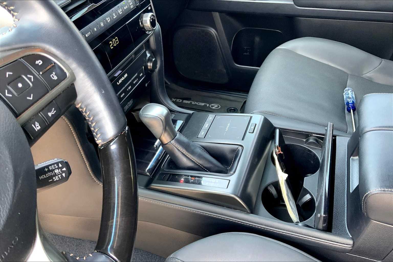 2023 Lexus GX 460 Premium photo 15