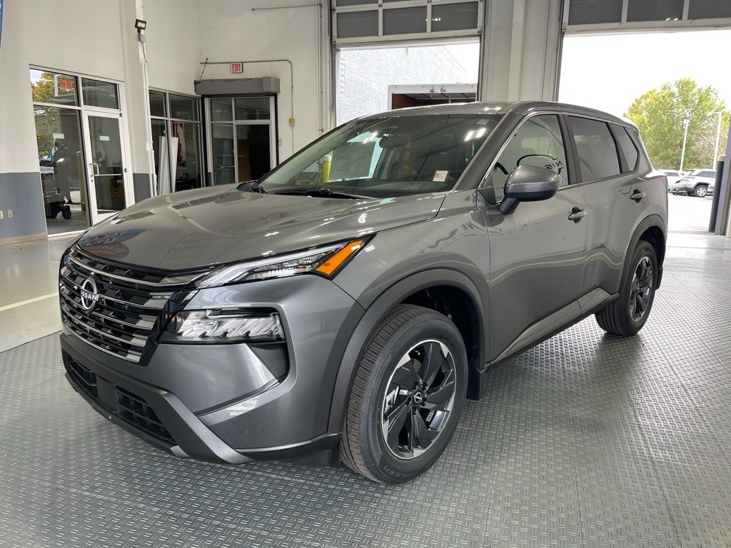 2026 Nissan Rogue SV photo 3