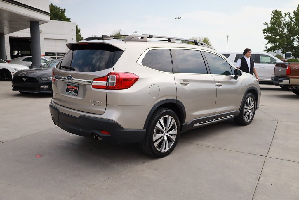 2020 Subaru Ascent Limited photo 4