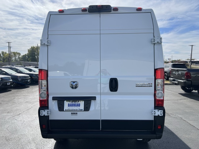 2026 Ram ProMaster 2500 photo 3