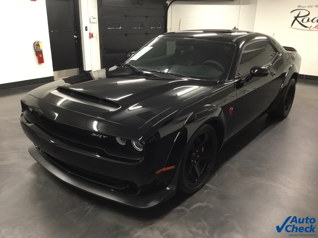2018 Dodge Challenger SRT8 photo 6