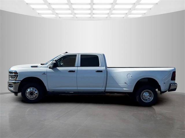 2026 Ram 3500 Tradesman photo 4