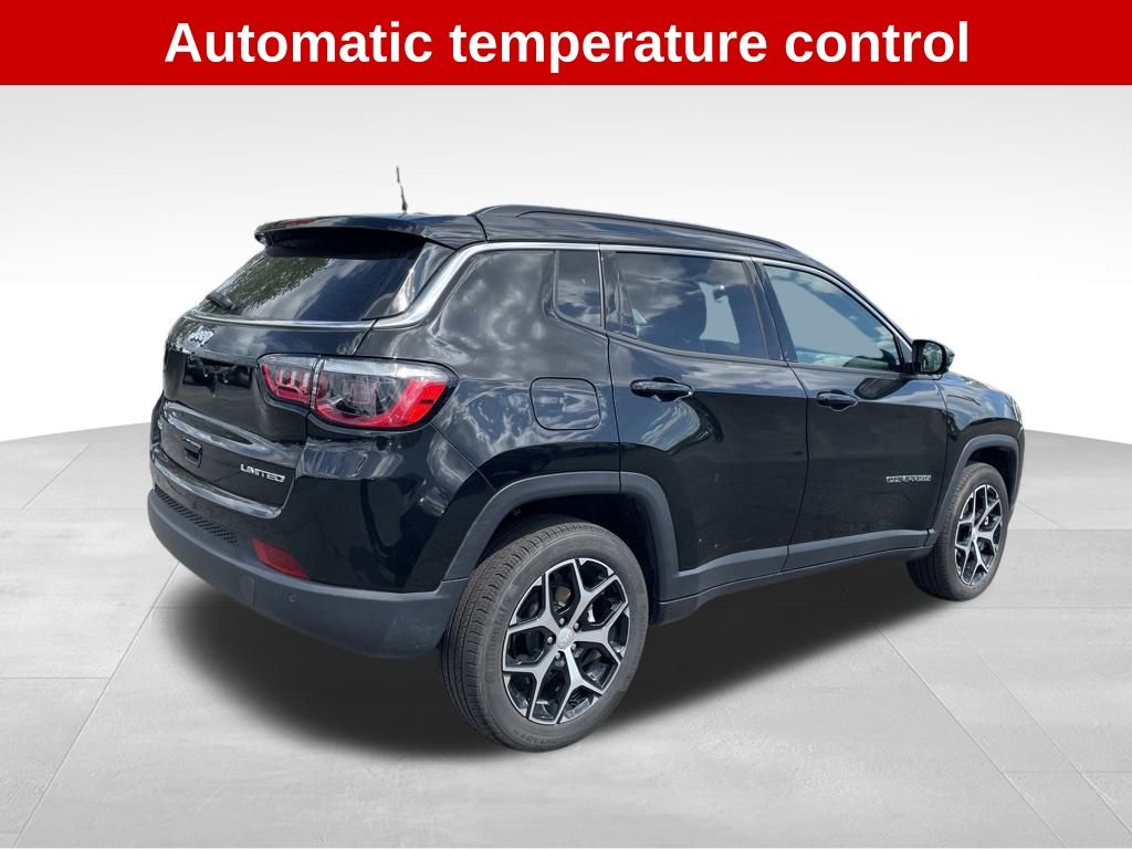 2024 Jeep Compass Limited photo 4
