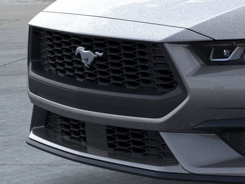 2025 Ford Mustang EcoBoost photo 17