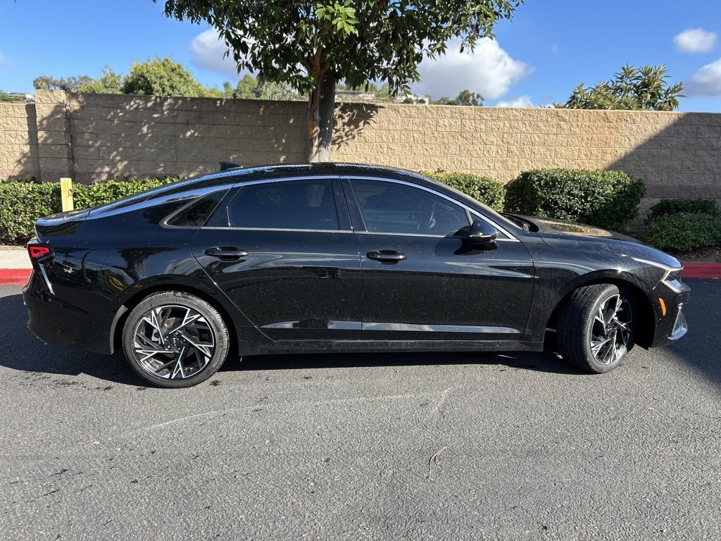 Used 2025 Black Kia GT-Line image 8