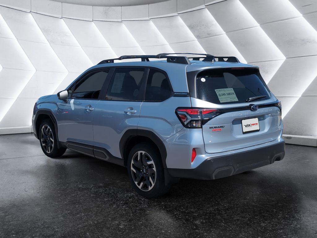 2025 Subaru Forester Limited photo 6