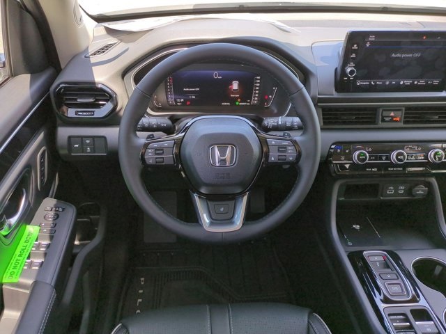 2025 Honda Pilot Elite photo 12