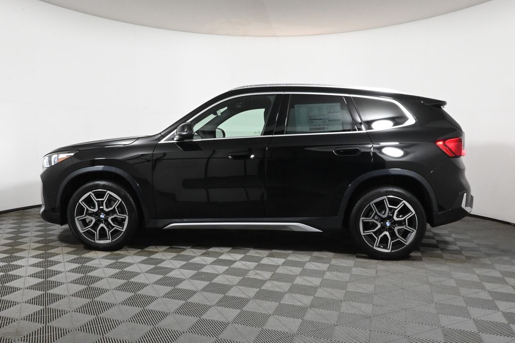 2025 Bmw X1 XDrive28i photo 2