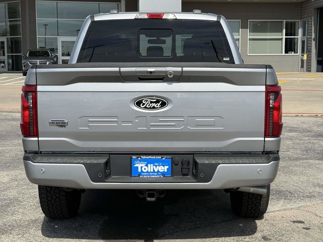 2025 Ford F-150 XLT photo 2