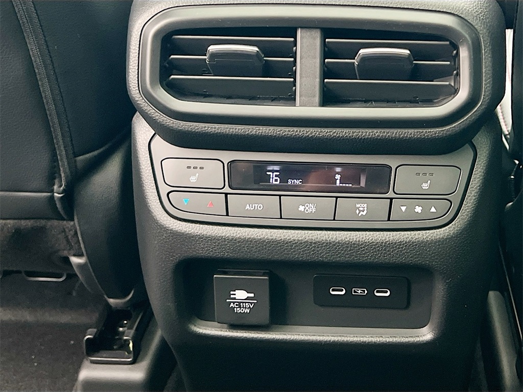 2025 Honda Pilot Black Edition photo 26