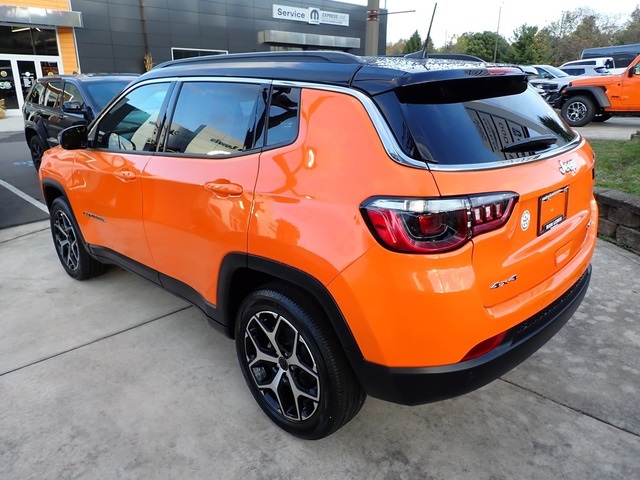 2026 Jeep Compass Limited photo 3