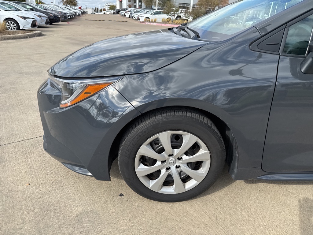 Used 2024 Toyota Corolla LE with VIN 5YFB4MDEXRP085328 for sale in Northfield, Minnesota