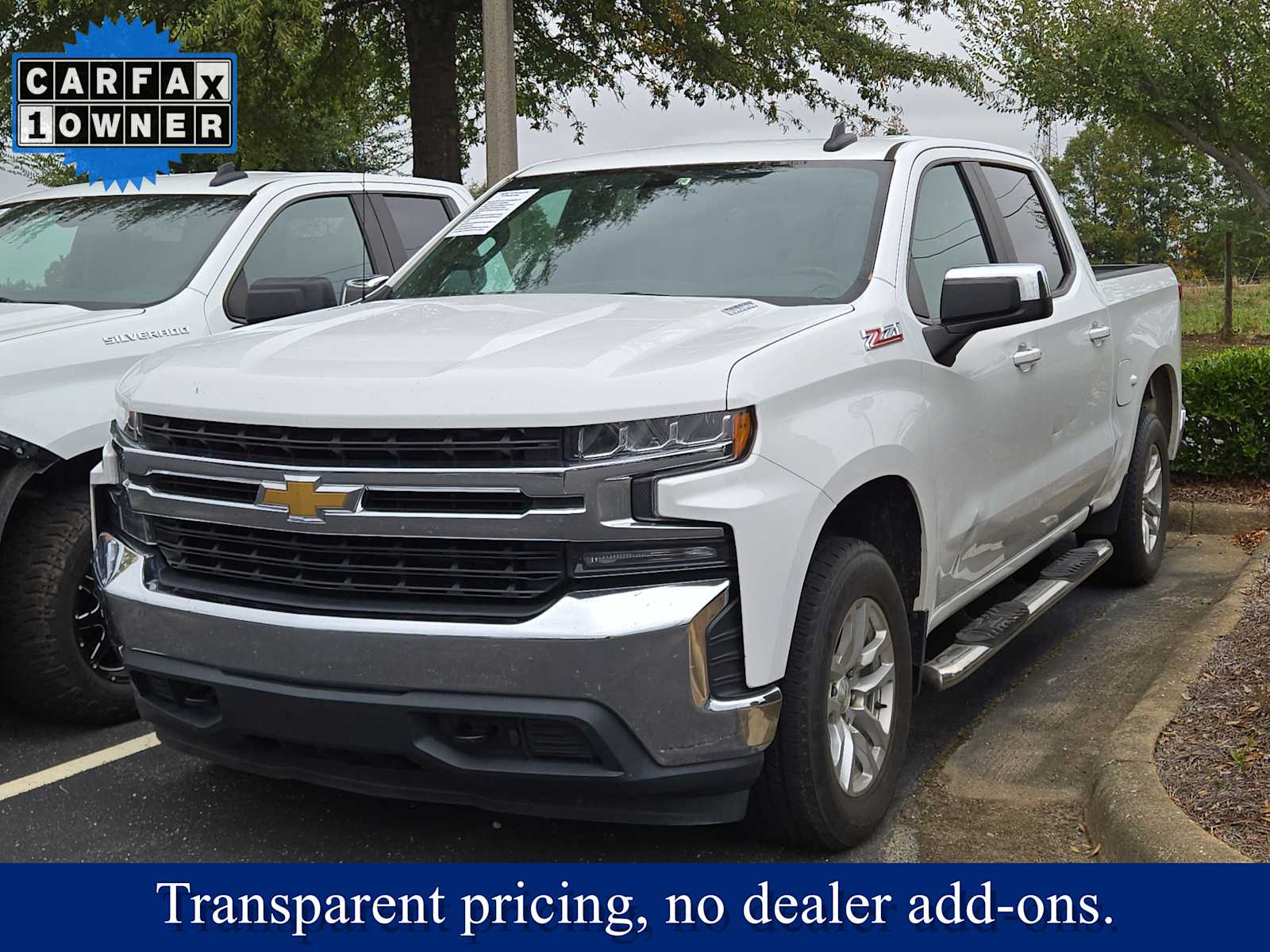 2020 Chevrolet Silverado 1500 LT photo 3