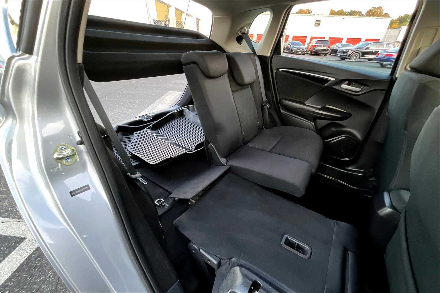 2020 Honda Fit EX photo 18