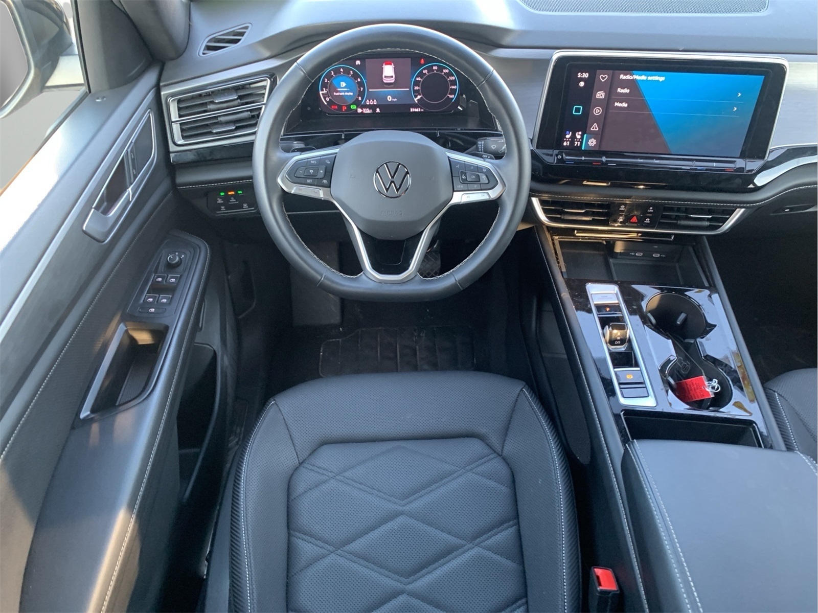 2024 Volkswagen Atlas Cross Sport SE Technology photo 24
