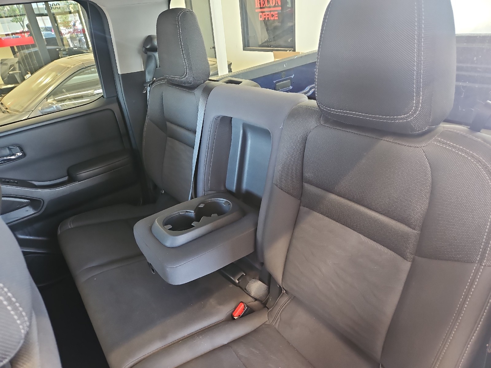 Used 2022 BLUE Nissan SV image 1