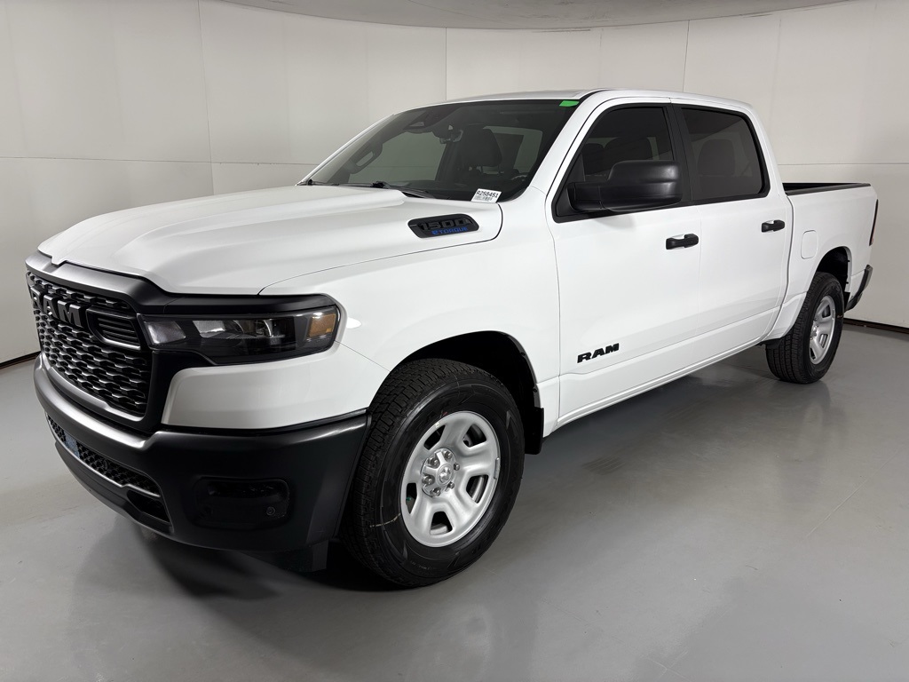2025 Ram 1500 Tradesman photo 3