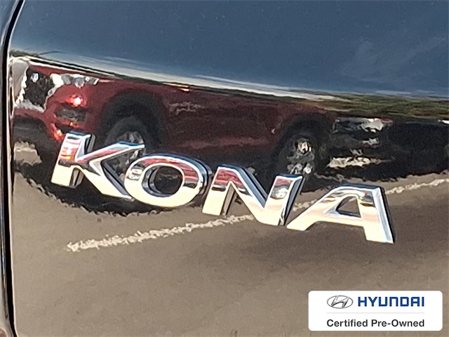 2022 Hyundai Kona SEL photo 25