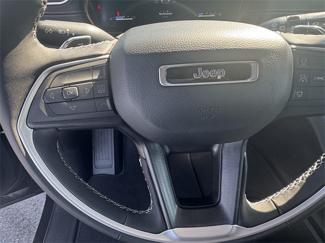 2025 Jeep Grand Cherokee Laredo X photo 22