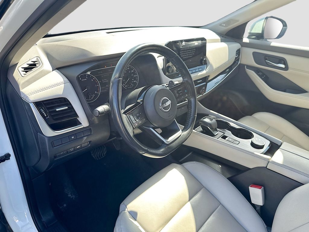 2023 Nissan Rogue SL photo 10