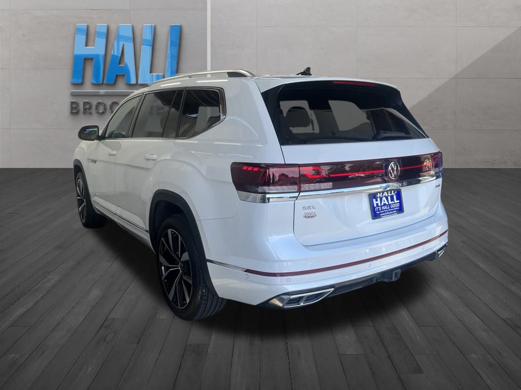 2024 Volkswagen Atlas SEL Premium R-Line photo 3