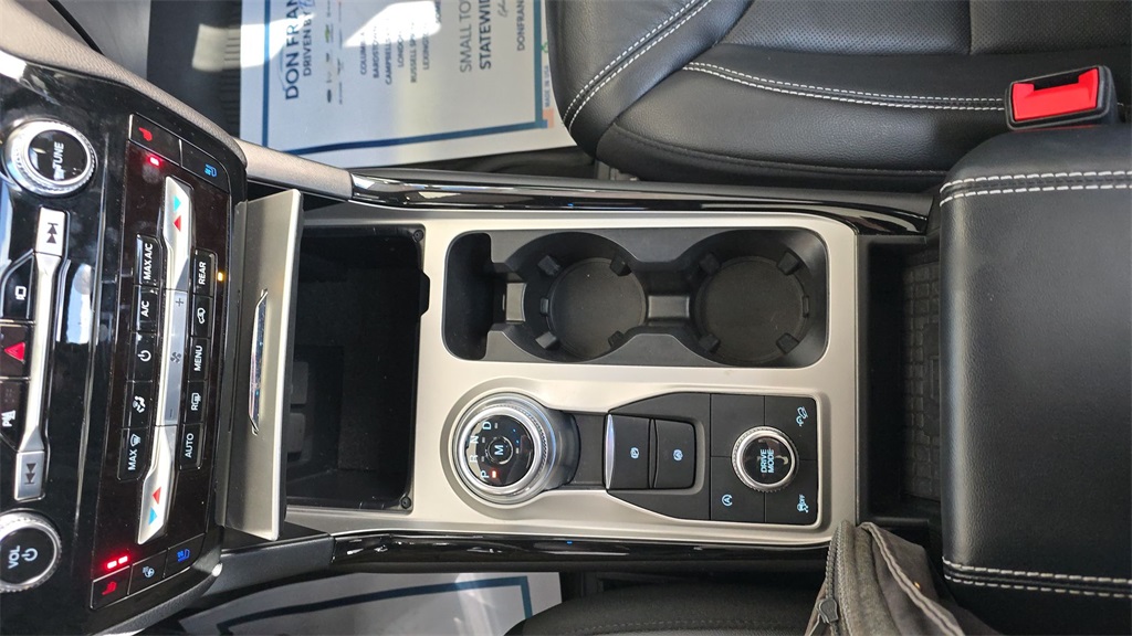 2023 Ford Explorer ST photo 18