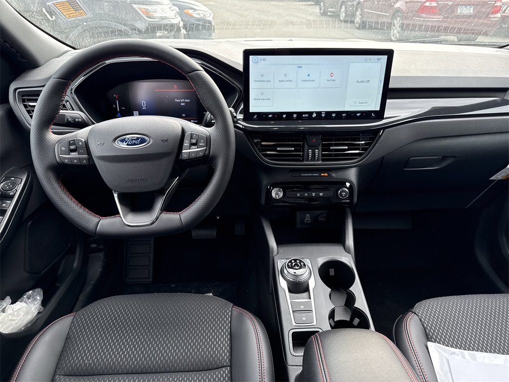 2025 Ford Escape ST-Line photo 10