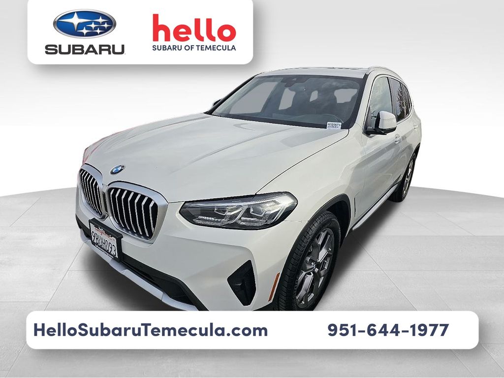 2022 BMW X3 30i's photo