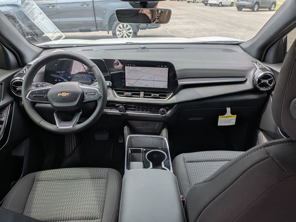 2025 Chevrolet Equinox LT photo 20