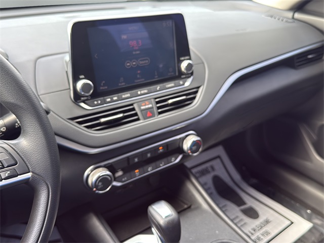 2019 Nissan Altima 2.5 S photo 24