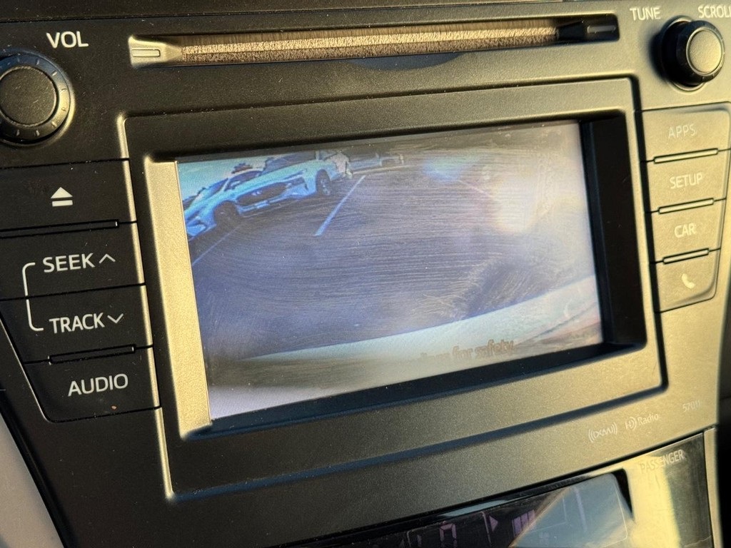 2012 Toyota Prius V Five photo 23
