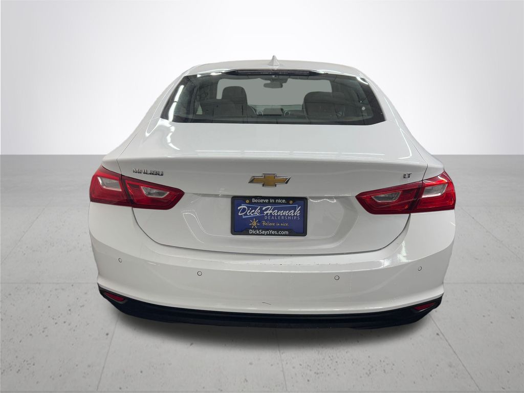 2024 Chevrolet Malibu 1LT photo 5