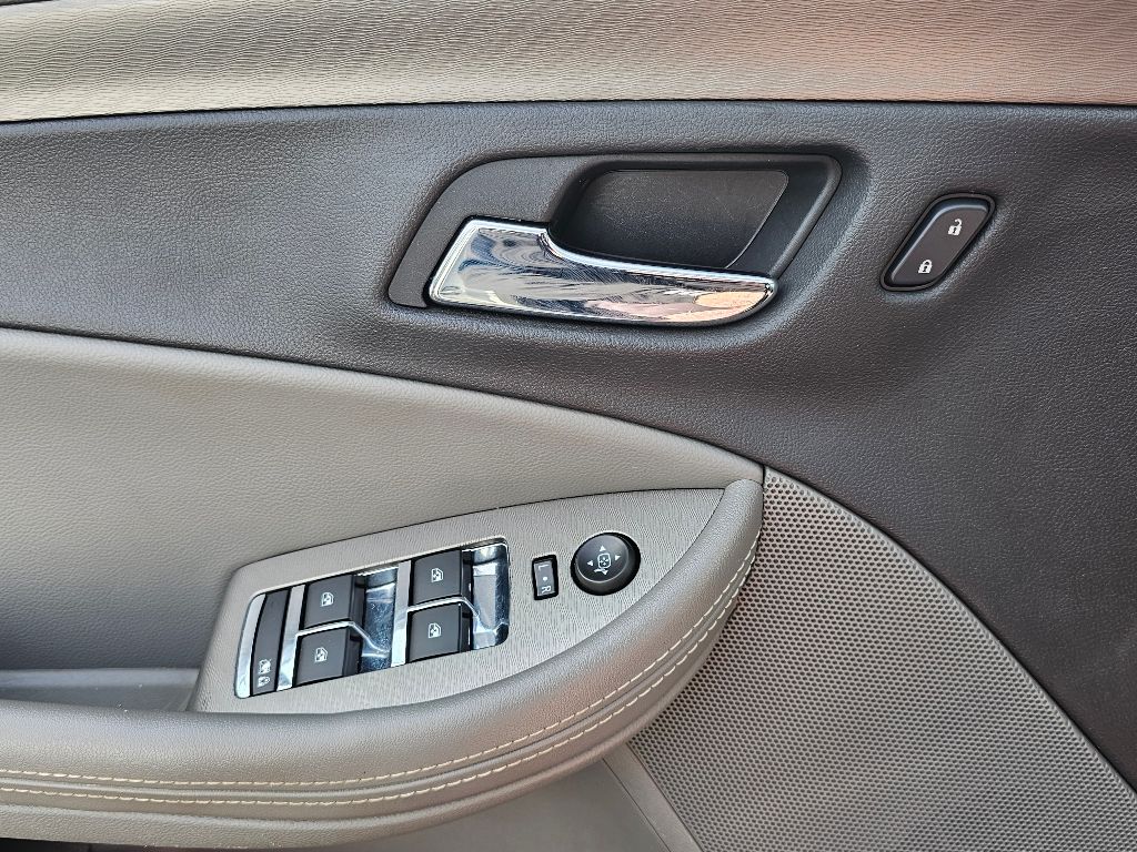 2017 CHEVROLET IMPALA - Image 21