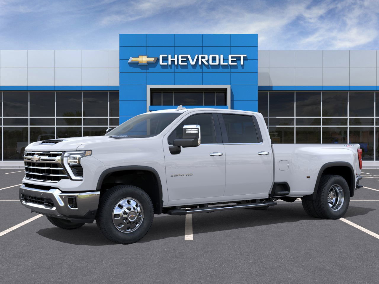 2025 Chevrolet Silverado 3500HD LTZ photo 2