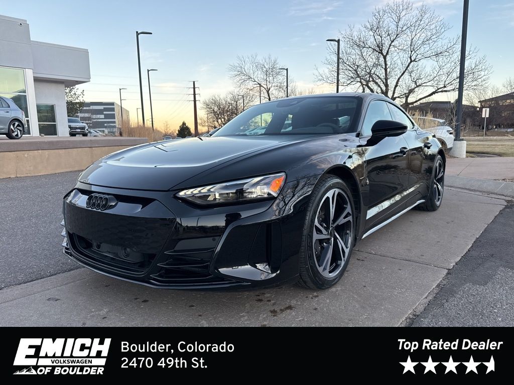 2024 Audi e-tron GT Premium Plus's photo