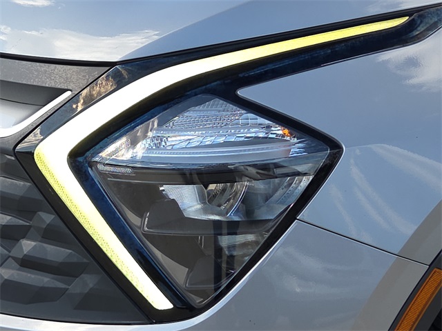 2023 Kia Sportage LX photo 4