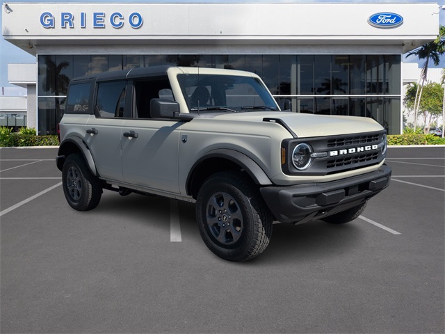 2025 Ford Bronco 4-Door Big Bend's photo