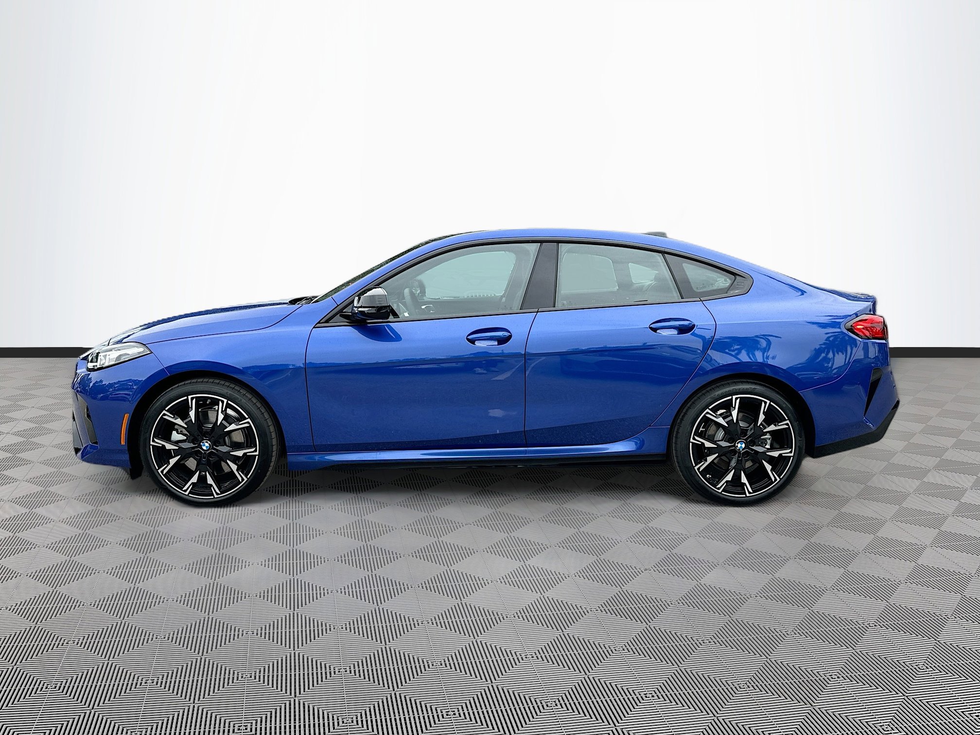 2026 Bmw 228 photo 4