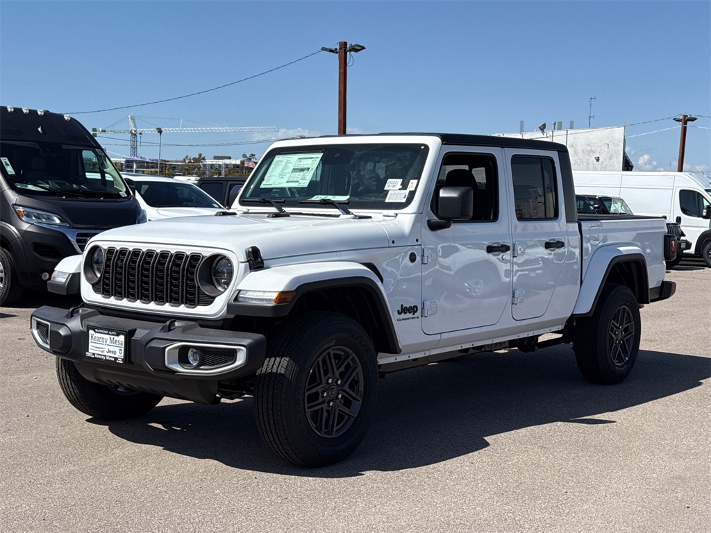 2025 Jeep Gladiator Sport photo 4