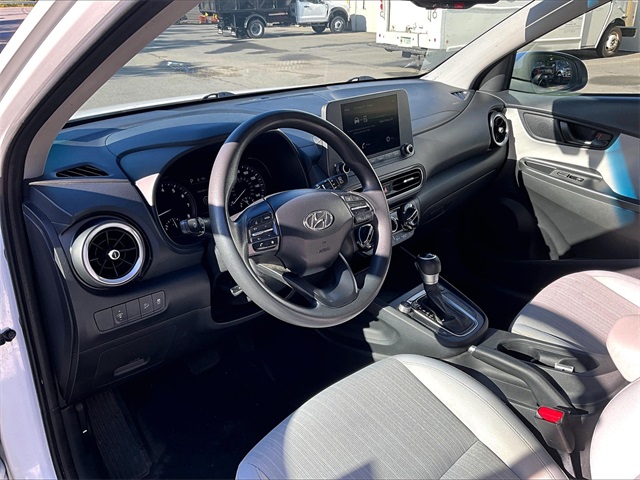 2023 Hyundai Kona SEL photo 13