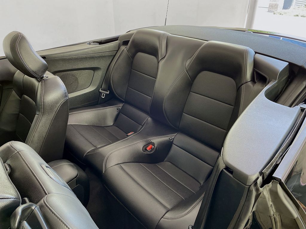 2023 Ford Mustang EcoBoost Premium photo 35