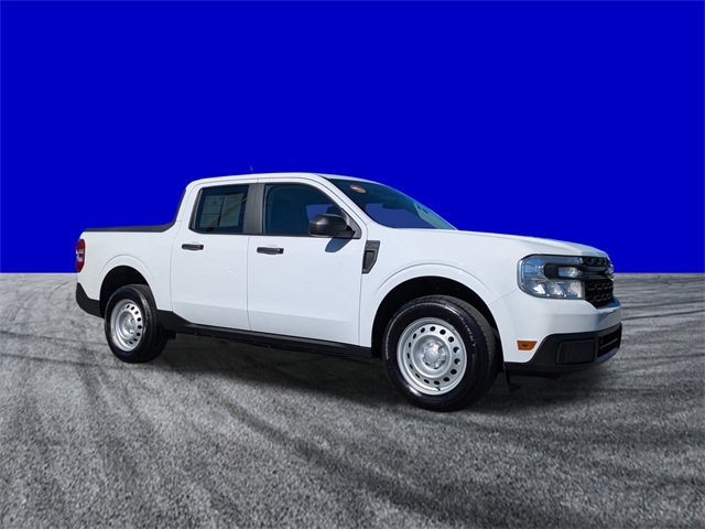 2024 Ford Maverick XL photo 2